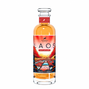 Laos - Rhum Elevé sous bois - Pur Jus de canne - 52% - 50cl